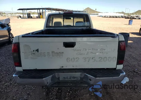 2000 Nissan Frontier King Cab Xe from USA, damaged, VIN 1N6DD26SXYC324610